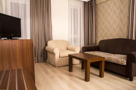 The Corner Park Hotel