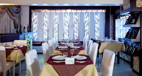 Pacco Sea & City Hotel