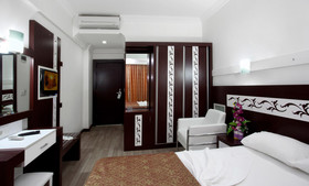 Pacco Sea & City Hotel