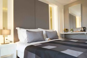 Sky Kamer Hotel