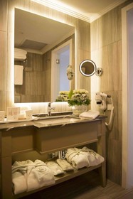 Sky Kamer Hotel
