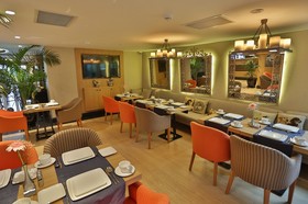 Sky Kamer Hotel