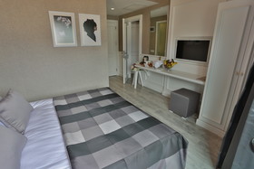 Sky Kamer Hotel