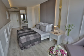 Sky Kamer Hotel