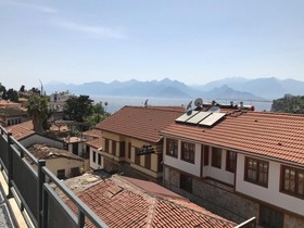 Solo Boutique Hotel