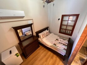 Tarihi Sari Konak