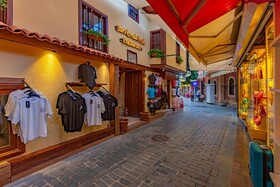 Tarihi Sari Konak