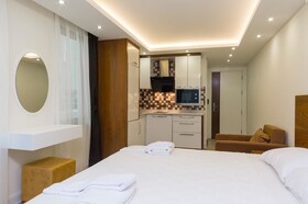 Tema Lara Apart