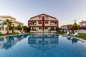 Tema Martili Apart