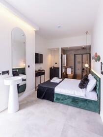 The One Living Hotel