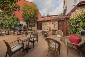 Zemira Garden Hotel