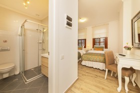 Zemira Garden Hotel