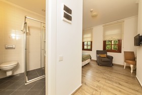 Zemira Garden Hotel
