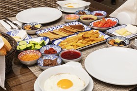 Zemira Garden Hotel