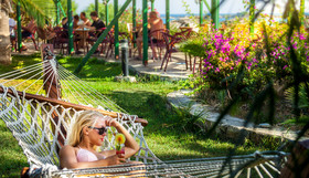 Club Aqua Plaza