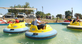 Club Aqua Plaza