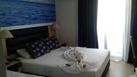 Club Aqua Plaza