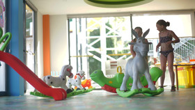 Club Aqua Plaza