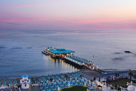 Granada Luxury Beach