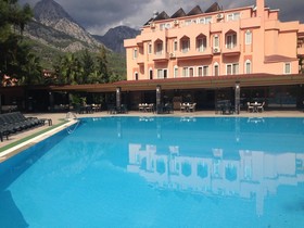 Anita Sunpark Beach Hotel