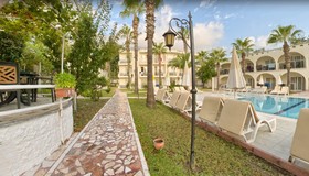 Hotel Golden Sun