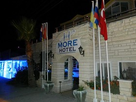 More Hotel