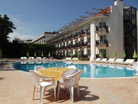 Rios Beach Hotel