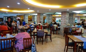 Rios Beach Hotel