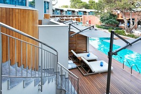 Rixos Sungate