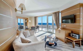 Rixos Sungate
