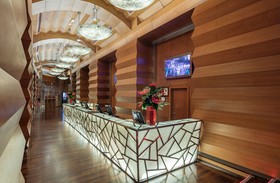 Rixos Sungate