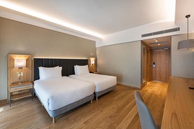 Rixos Sungate