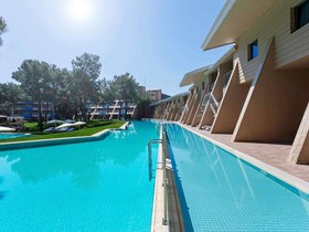 Rixos Sungate