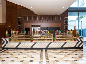Rixos Sungate