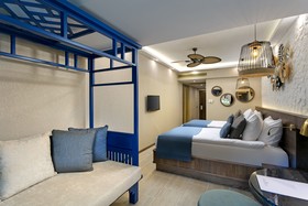 Rixos Sungate