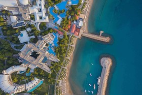 Rixos Sungate