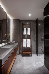 Rixos Sungate