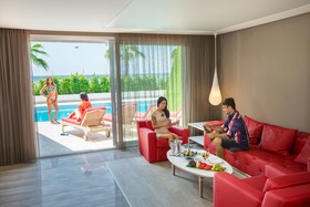 Adam & Eve Hotel