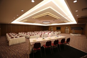 Adora Hotel & Resort