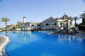 Aydinbey Famous Resort