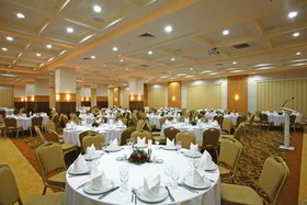 Crystal Family Resort & Spa