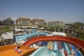 Crystal Family Resort & Spa