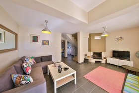 EV Villas