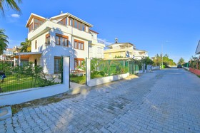 EV Villas