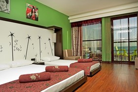 Siam Elegance Hotels & Spa