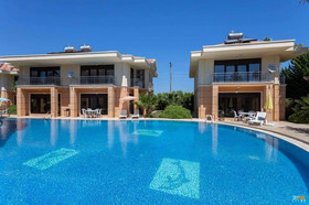 The Wind Sycamore Holiday Villas