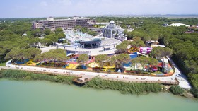 Xanadu Resort