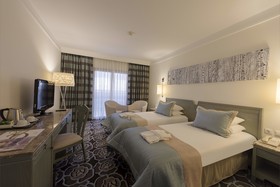 Xanadu Resort