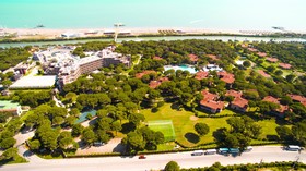 Xanadu Resort