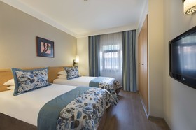 Xanadu Resort